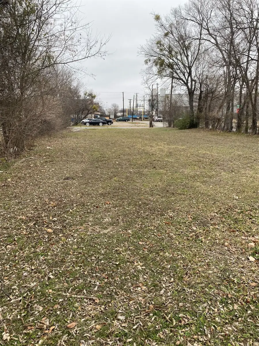 2429 Meyers Street, Dallas, TX 75215 - Image #3