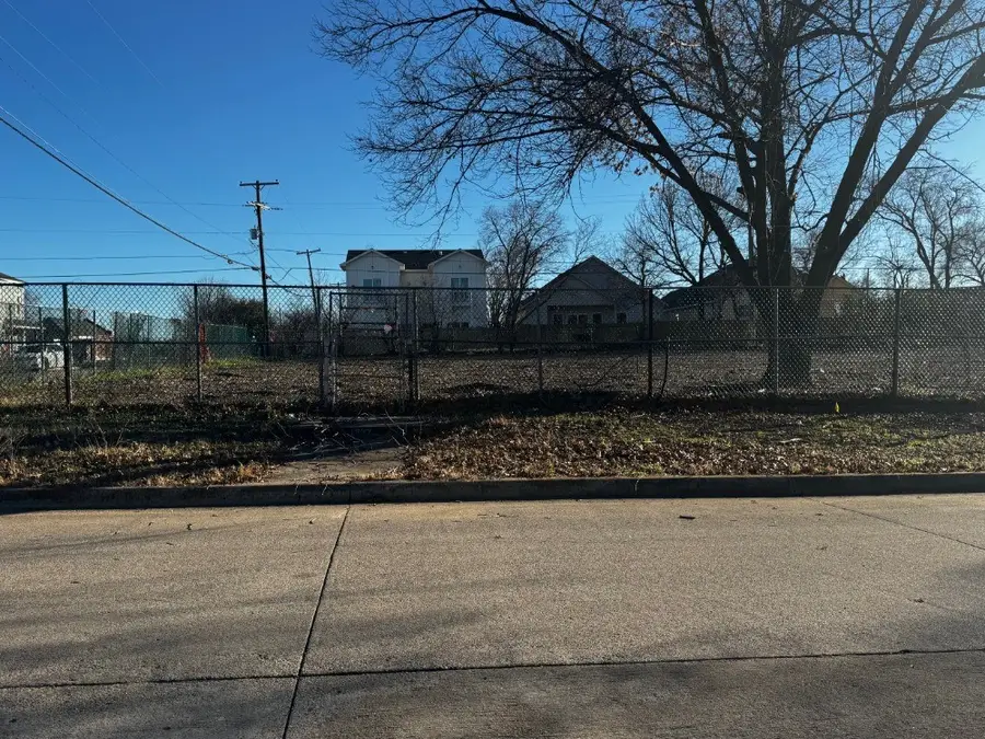 0000 Bessie St., Arlington, TX 76014 - #2
