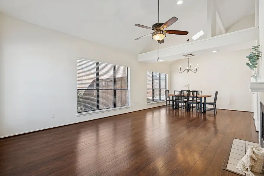 2904 Hunters Point Lane, Carrollton, TX 75007 - Image #3