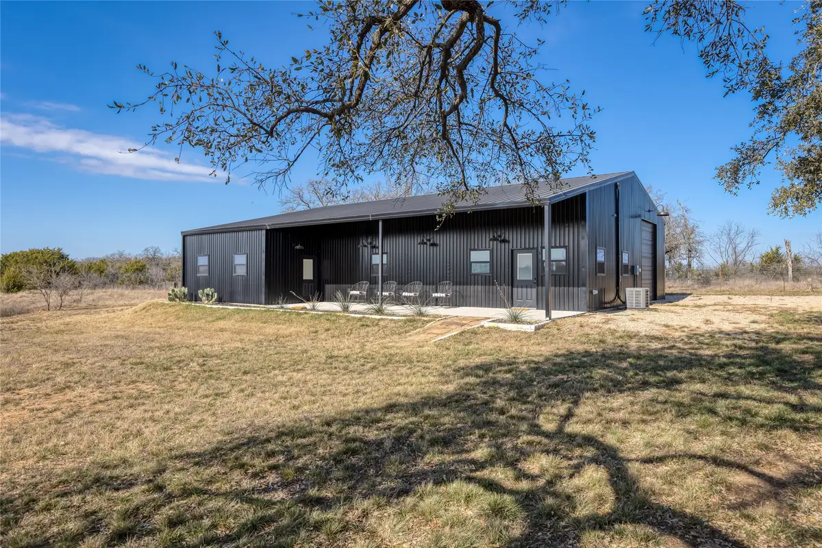 2015 Dobbs Valley Road, Mineral Wells, TX 76067 - #1