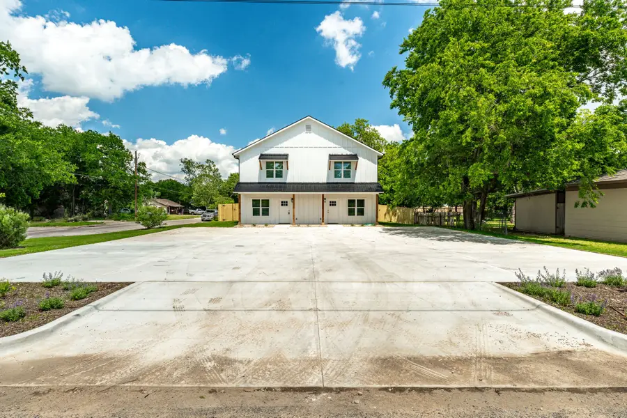 981 N Clinton Street, Stephenville, TX 76401 - #3