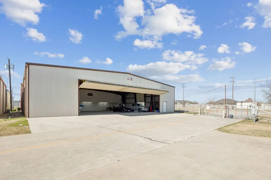 930 Aviator Drive, Fort Worth, TX 76179 - #3