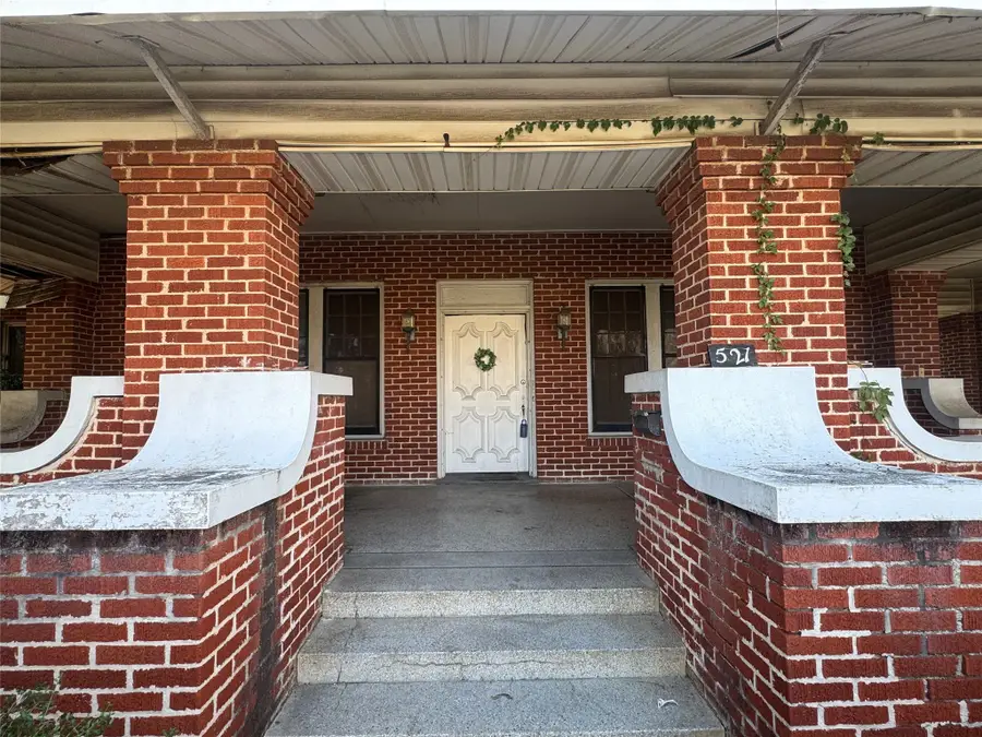 521 N 1st Street, Lufkin, TX 75901 - #2