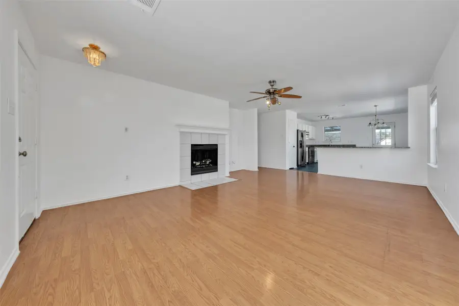 1307 Hayes Street, Cedar Hill, TX 75104 - Image #3