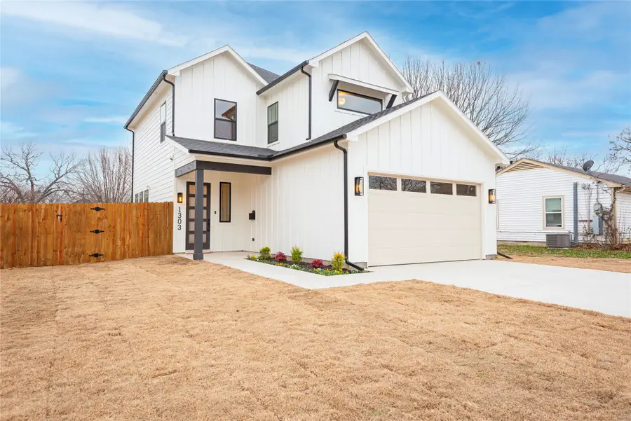 1303 Lela Street, McKinney, TX 75069 - Image #3