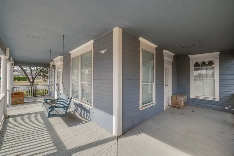 720 W Pecan Street, Coleman, TX 76834 - #2