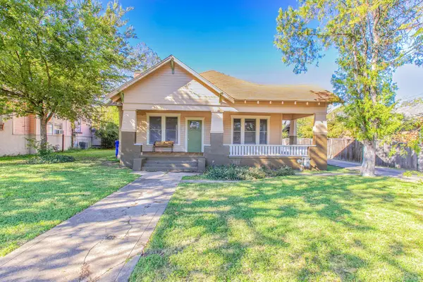609 Herring Avenue, Waco, TX 76708
