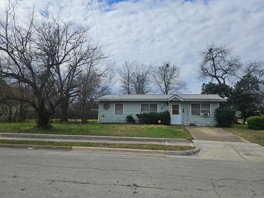 2907 Elm Park, Richland Hills, TX 76118 - Image #2