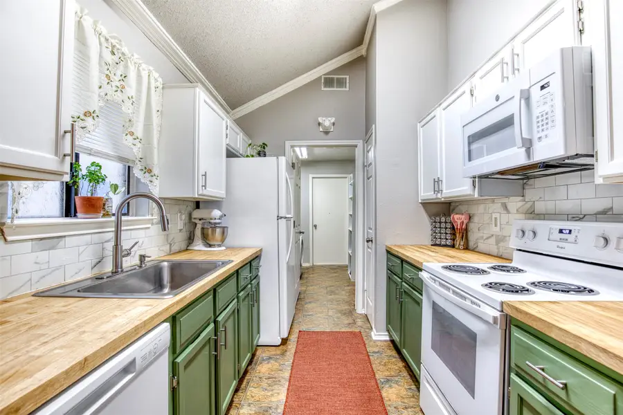 2817 Country Creek Lane, Fort Worth, TX 76123 - #2