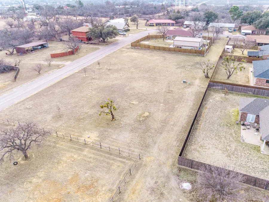 2218 Sha Lane, Breckenridge, TX 76424 - #2