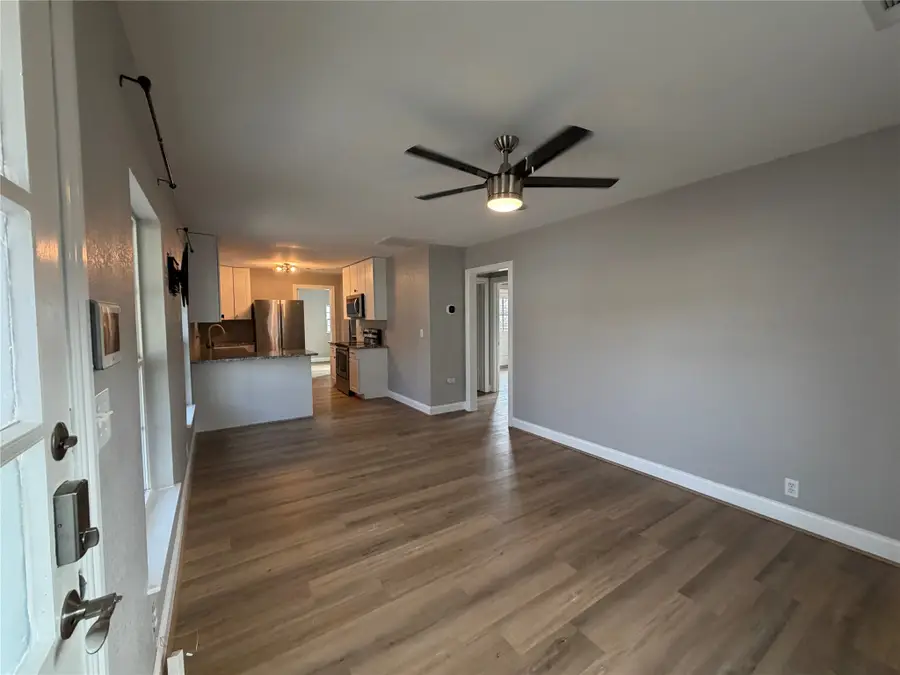 4205 Valentine Street, Fort Worth, TX 76107 - Image #3