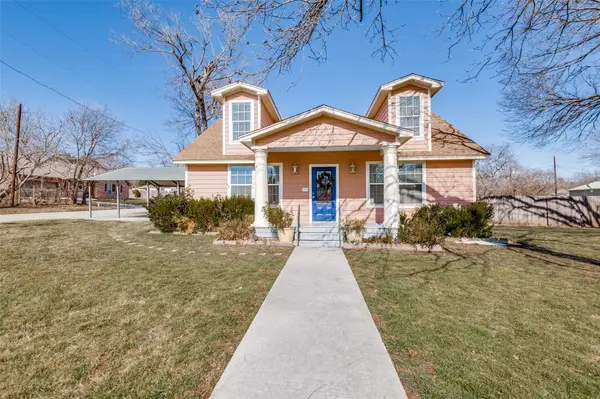 5416 Dartmouth Avenue, River Oaks, TX 76114