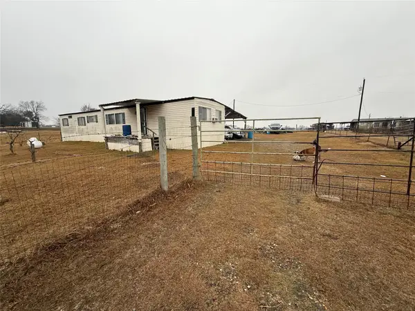 505 County Road 1442, Yantis, TX 75497