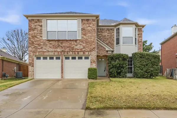 919 Waterford Way, Euless, TX 76039