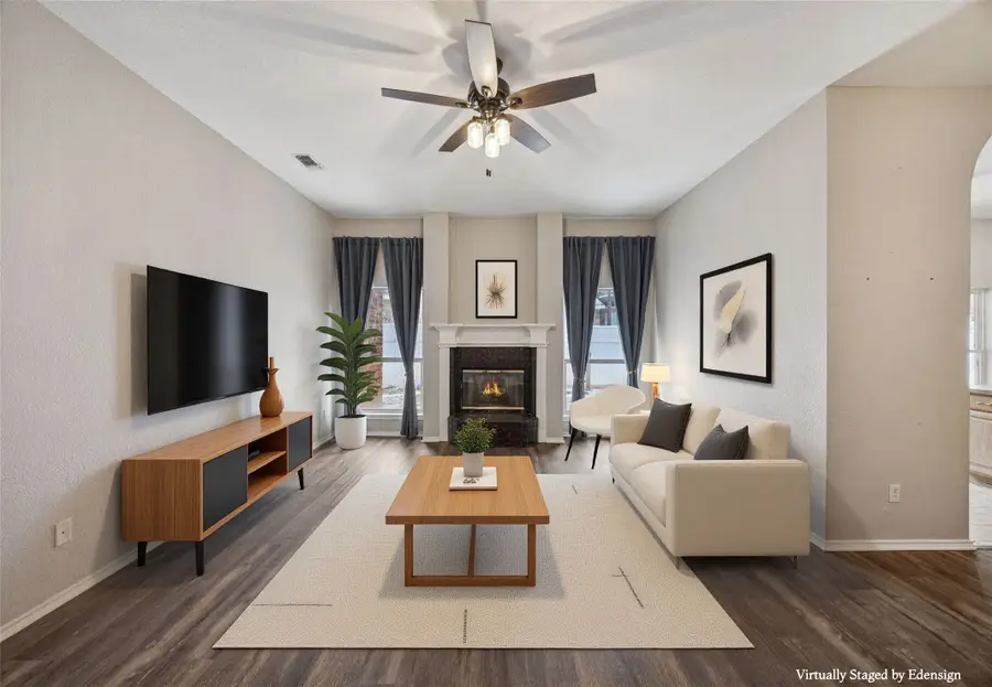 6406 Scotsbluff Court, Arlington, TX 76001 - Image #3