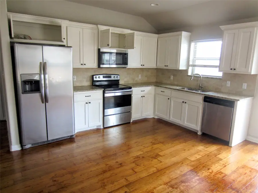 3711 Brookstone Drive, Sherman, TX 75092 - Image #2