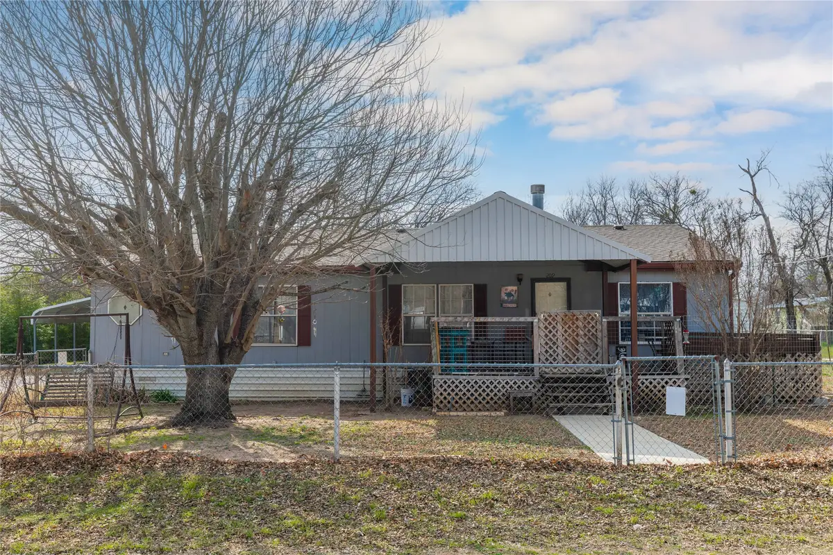 209 Martin, Bangs, TX 76823 - #1