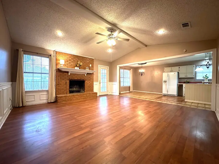 1020 Lincoln Drive, Sulphur Springs, TX 75482 - Image #3