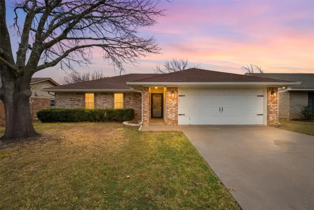 2120 Real Drive, Waco, TX 76712 - Image #1