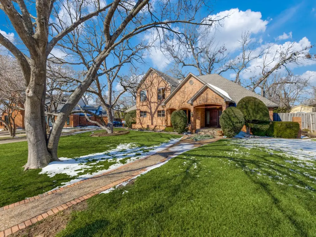 9915 Wood Forest Drive, Dallas, TX 75243 - Image #1