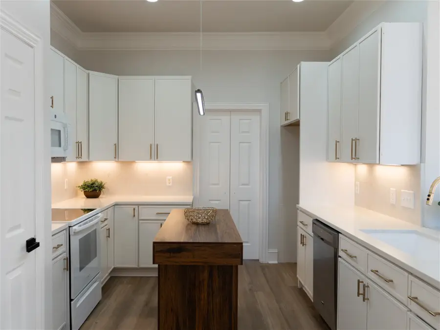 1390 Shores Boulevard, Rockwall, TX 75087 - Image #3