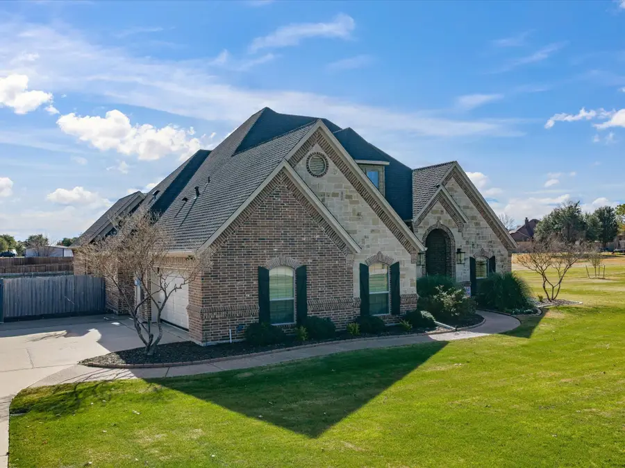 105 Mesquite Court, Decatur, TX 76234 - #2