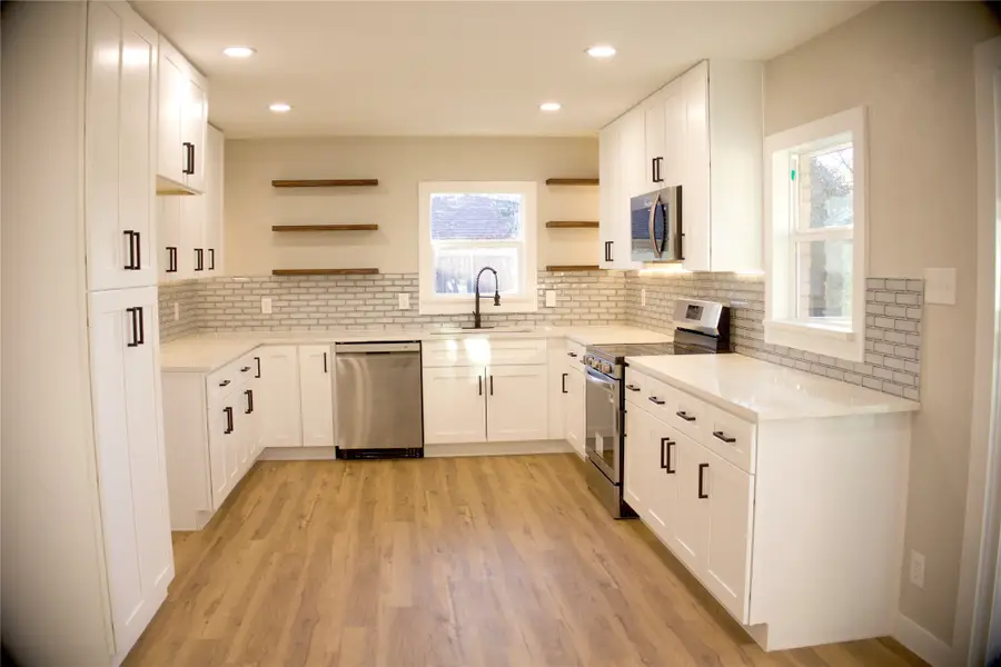 10129 Newcombe Drive, Dallas, TX 75228 - Image #3