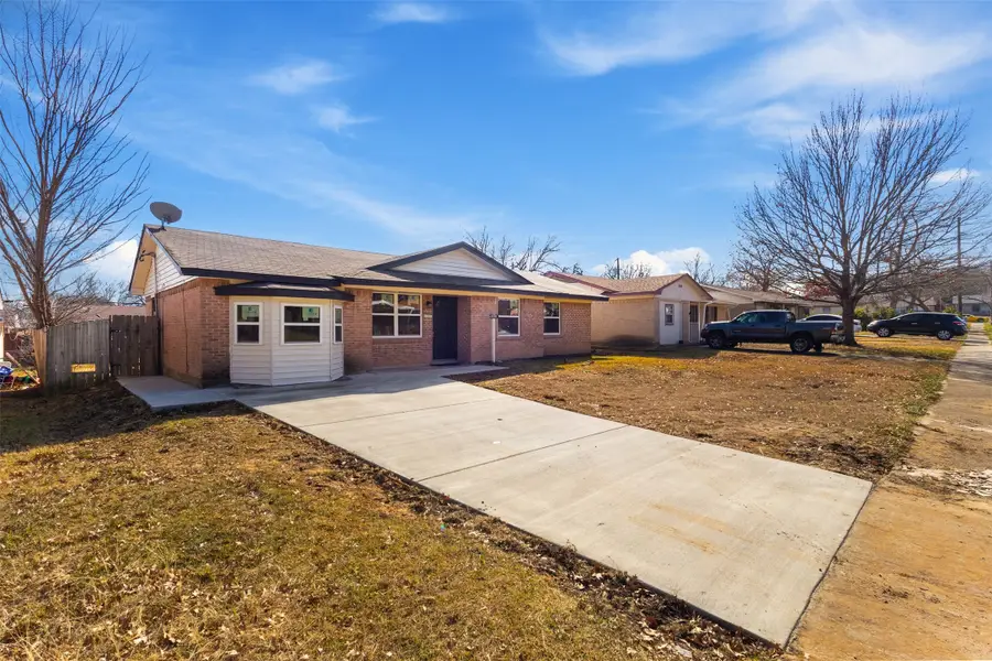 2530 Wanda Drive, Mesquite, TX 75149 - Image #2