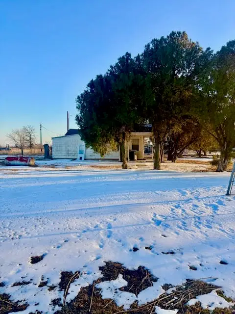 1601 Peterson Road S, Iowa Park, TX 76367 - #2