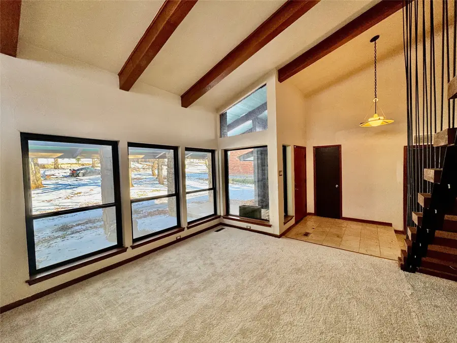 2000 Mill Creek Drive, Arlington, TX 76010 - Image #3