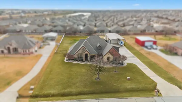 209 Lonesome Prairie Trail, Haslet, TX 76052