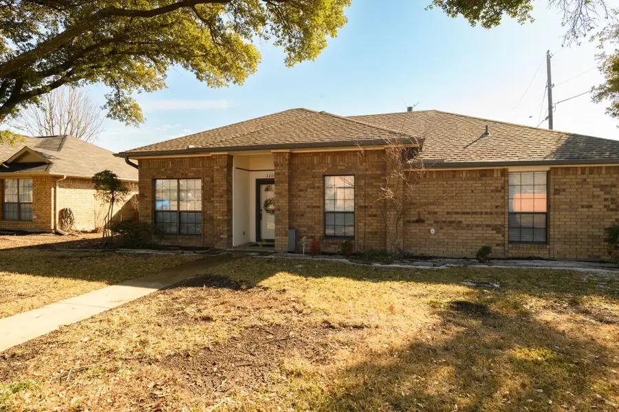 2209 Tangleridge Lane, Rowlett, TX 75088 - Image #3