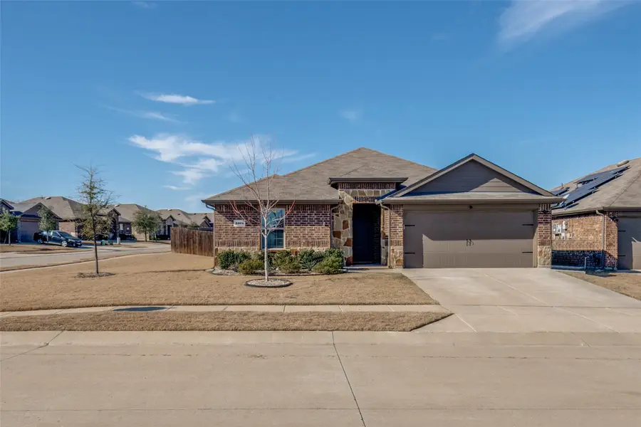 3204 Everly Drive, Fate, TX 75189 - Image #2