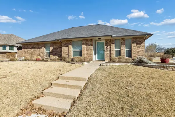 3700 Wingate Drive, Carrollton, TX 75007