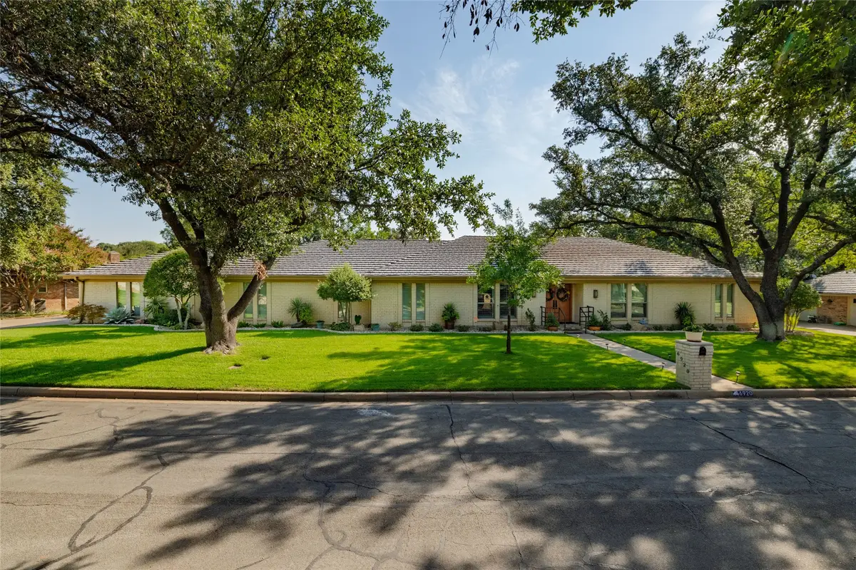 6920 Tumbling Trail, Fort Worth, TX 76116 - #1