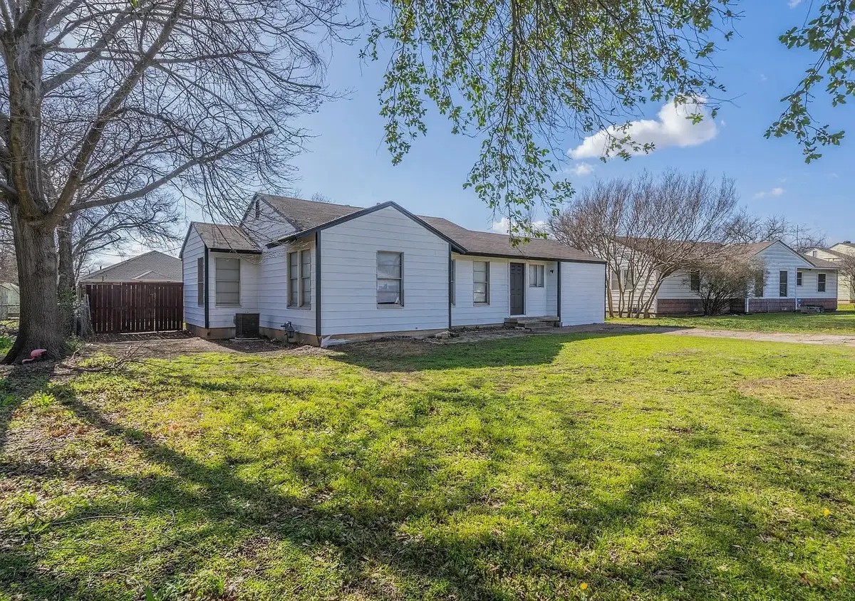 7477 Aberdeen Drive, Fort Worth, TX 76116 - #1