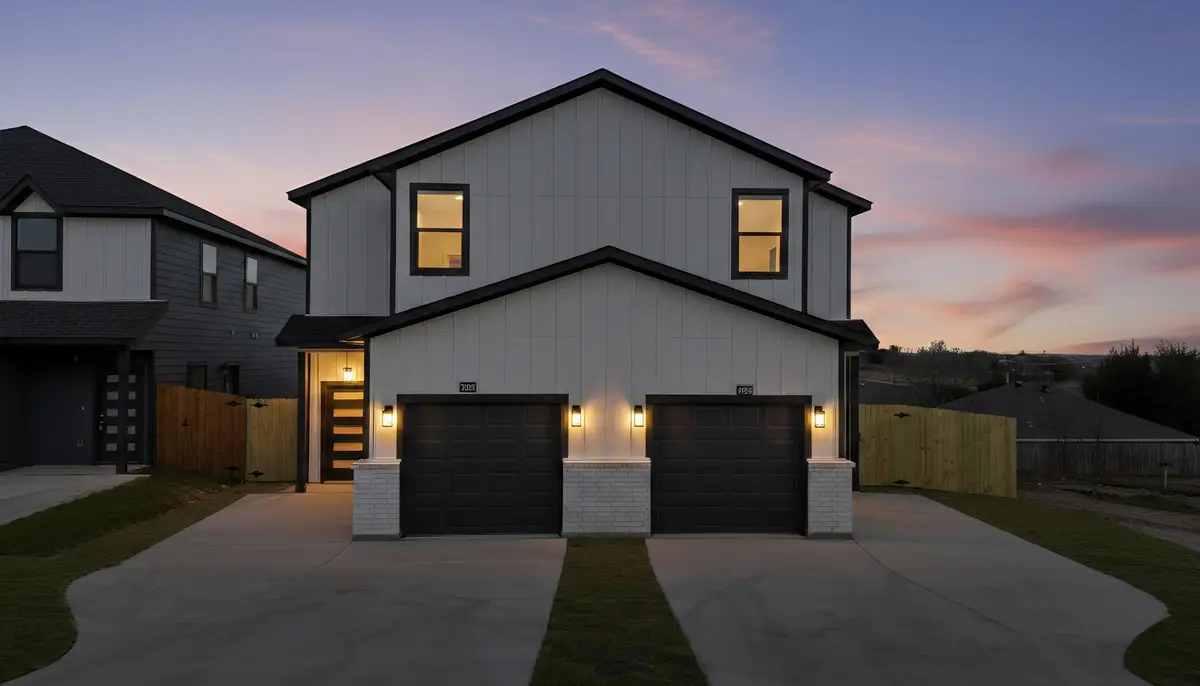 8002 Julie Avenue, Fort Worth, TX 76116 - Image #1