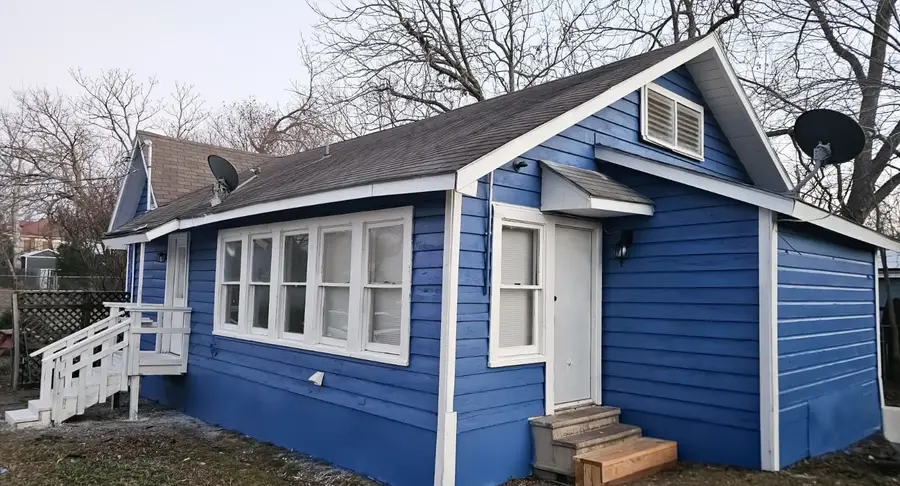 1007 Willow Street, Bonham, TX 75418 - Image #3