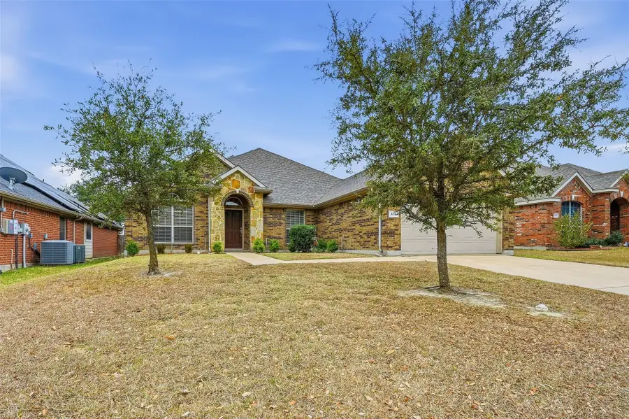 636 Martin Drive, Desoto, TX 75115 - Image #3