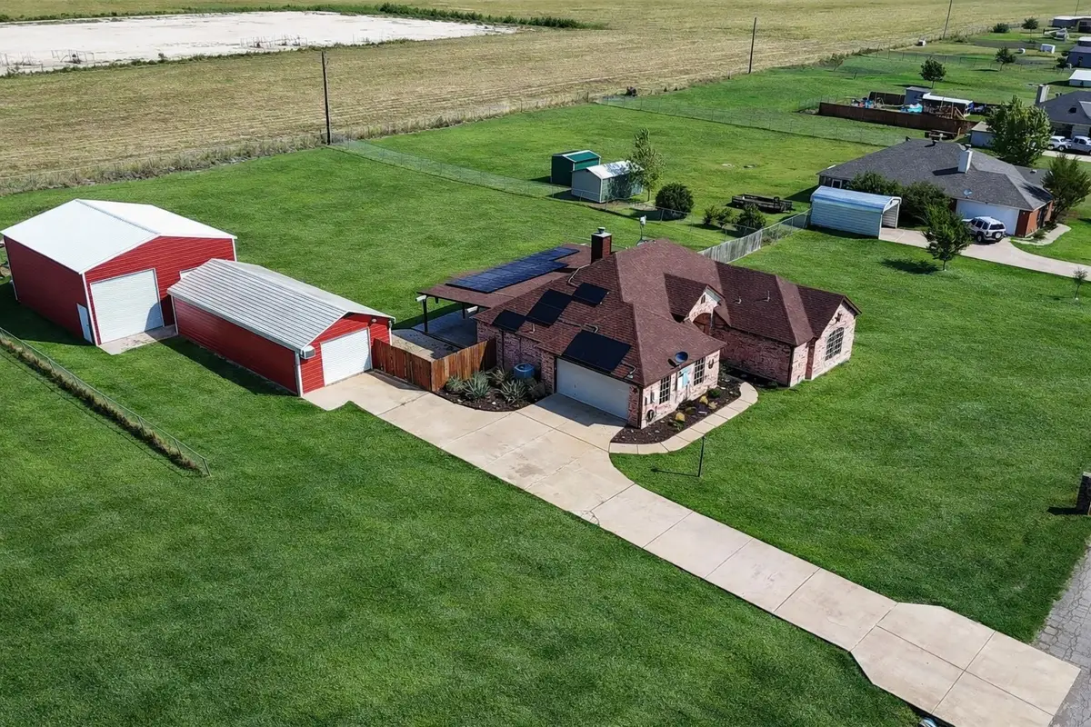 10905 Soft Shell Drive, Venus, TX 76084 - #1