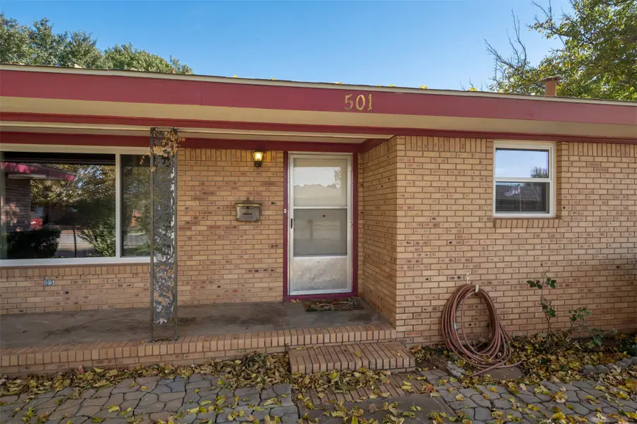 501 S Hilltop Street, Burkburnett, TX 76354 - #2