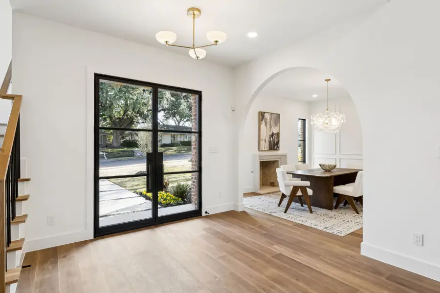 7153 Cornelia Lane, Dallas, TX 75214 - Image #2