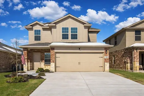 809 Trough Street, Royse City, TX 75189