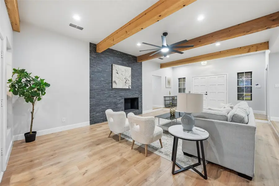 1806 Burr Oak Street, Arlington, TX 76012 - #3