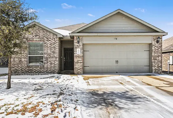 5937 Obsidian Creek Drive, Fort Worth, TX 76179