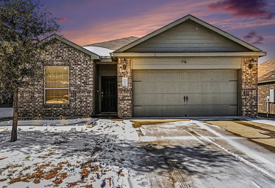 5937 Obsidian Creek Drive, Fort Worth, TX 76179 - Image #2
