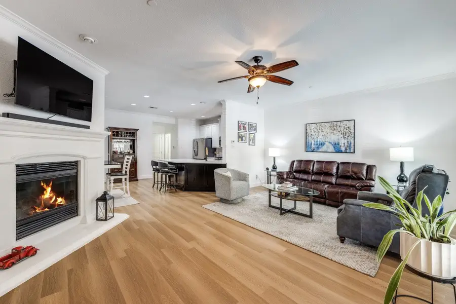 8629 Stargazer Drive, McKinney, TX 75070 - Image #2