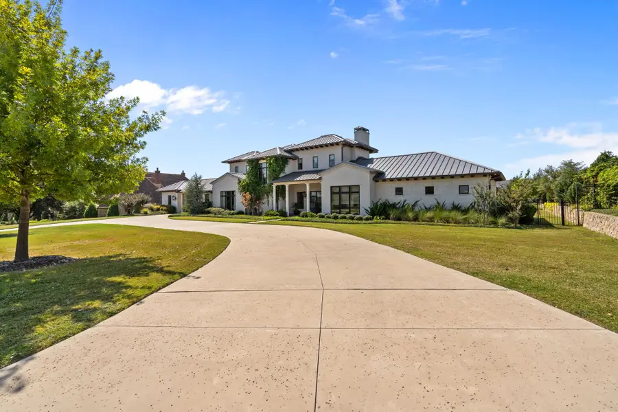 4662 Santa Cova Court, Fort Worth, TX 76126 - Image #2