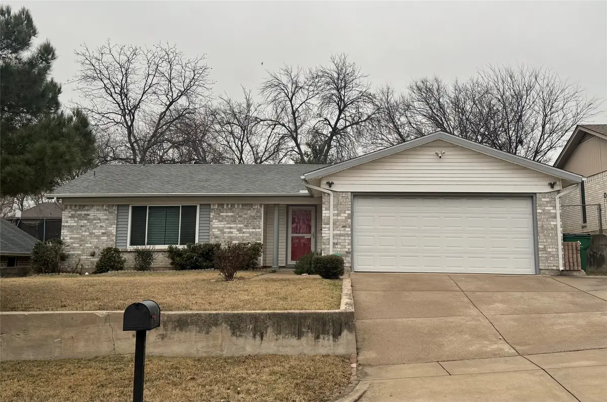 5645 Bonner Drive, Haltom City, TX 76148 - Image #1