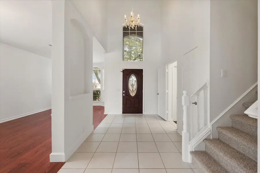 100 Ponciana Drive, Euless, TX 76039 - Image #2